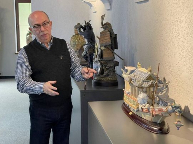 Part three. Walk through the «East» hall